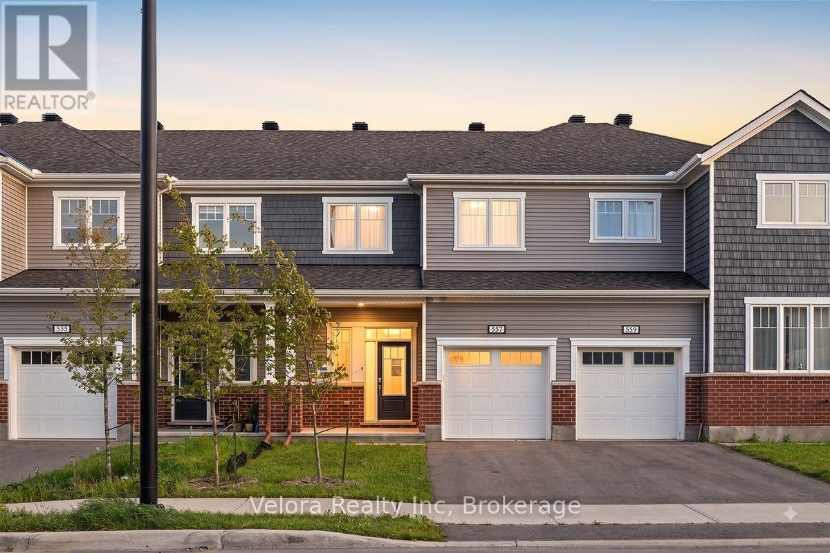 557 Flagstaff Drive, Ottawa, ON, K2J 7B3