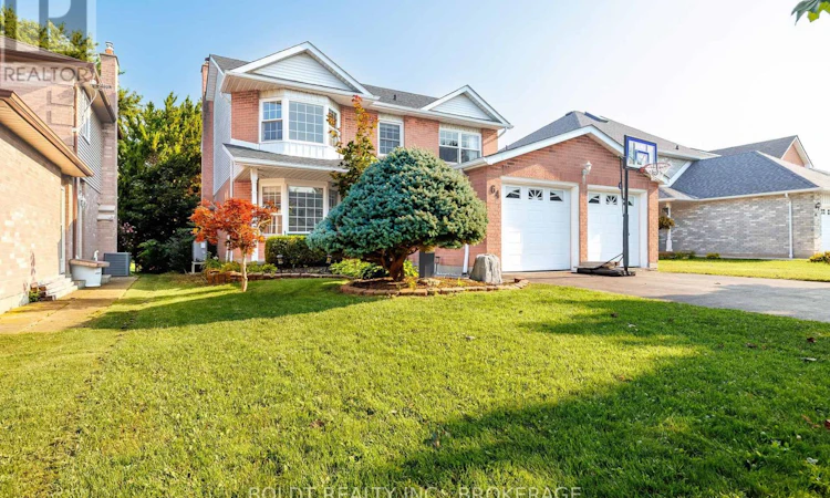 64 Carmine Crescent