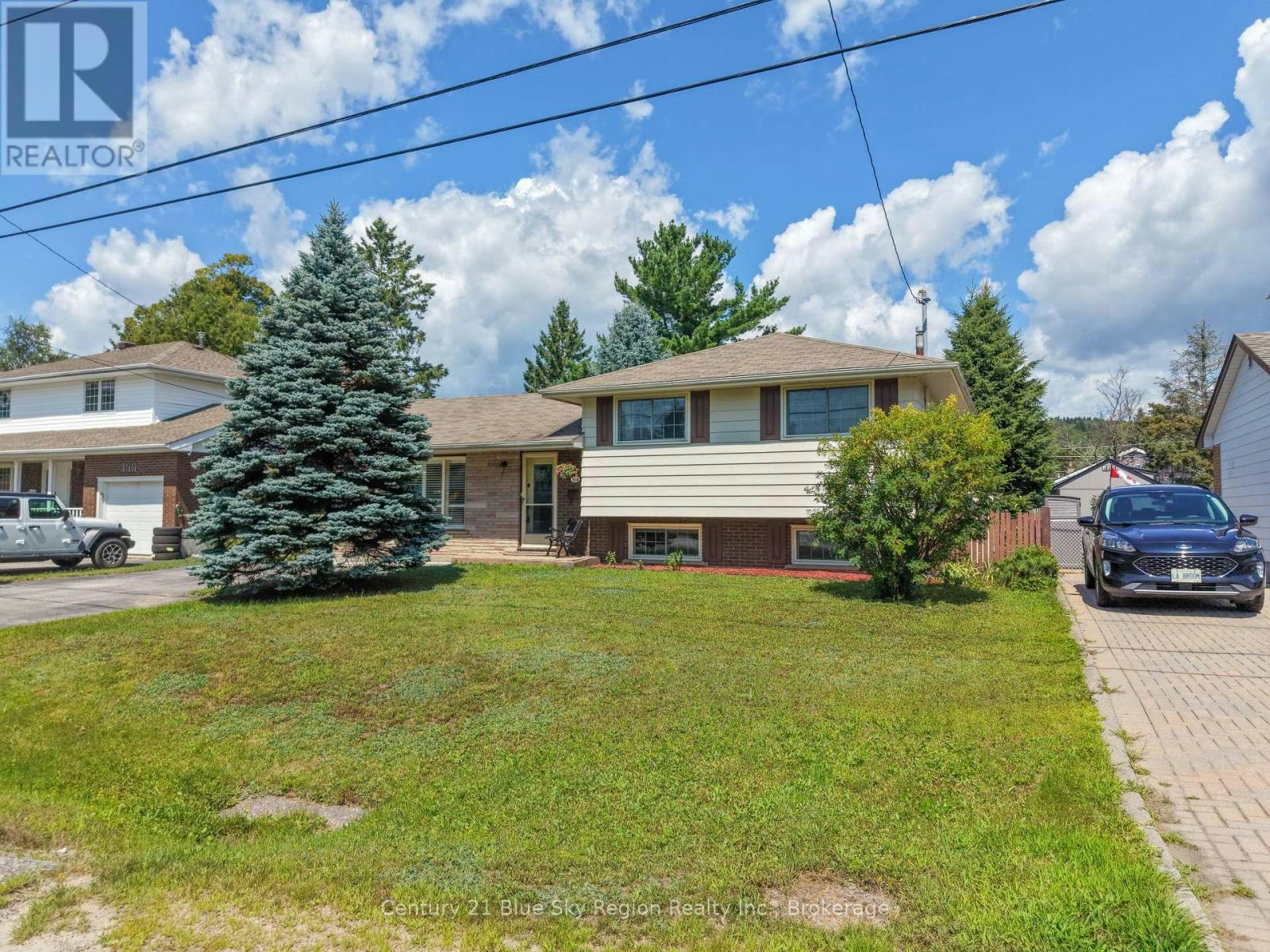 164 Gordon Drive, North Bay, ON, P1B 8B2