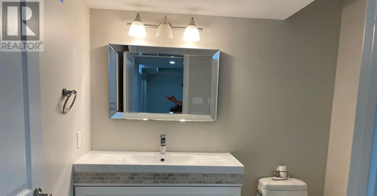 48 Transwell Avenue, Toronto, ON, M2R 2J4 - 6