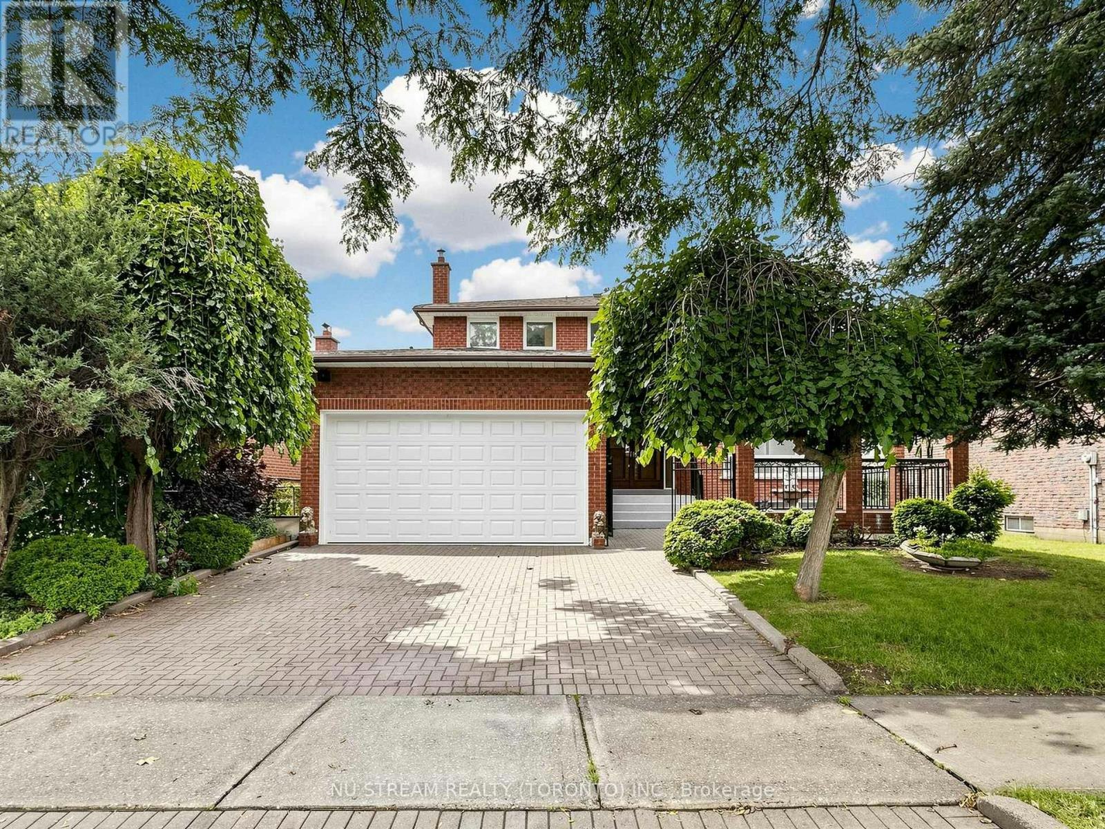117 Ambercroft Boulevard N, Toronto, ON, M1W 3K8