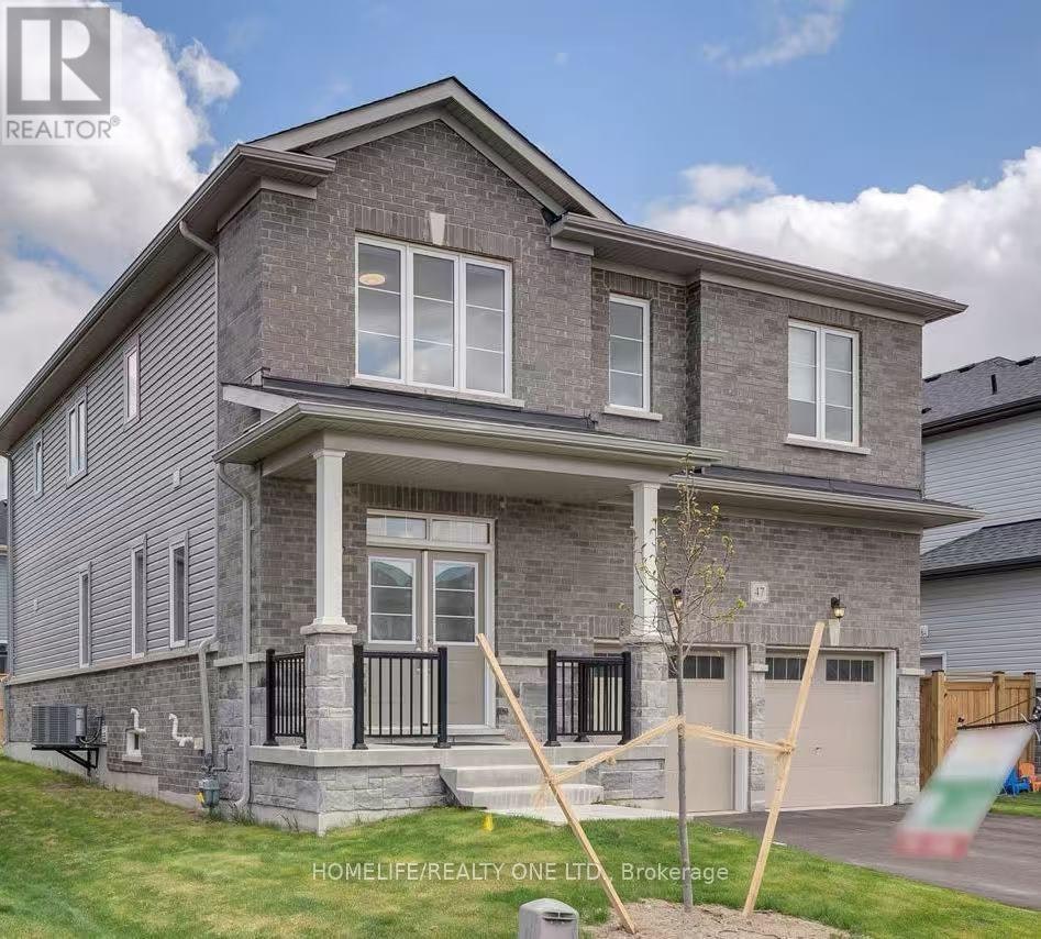 47 Autumn Drive, Wasaga Beach, ON, L9Z 0K7 - 2