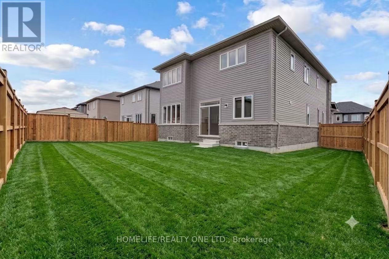 47 Autumn Drive, Wasaga Beach, ON, L9Z 0K7 - 25