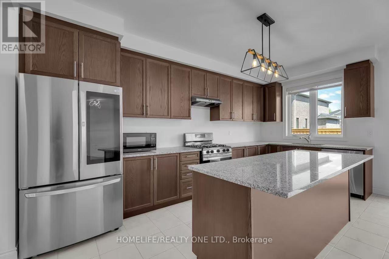 47 Autumn Drive, Wasaga Beach, ON, L9Z 0K7 - 4