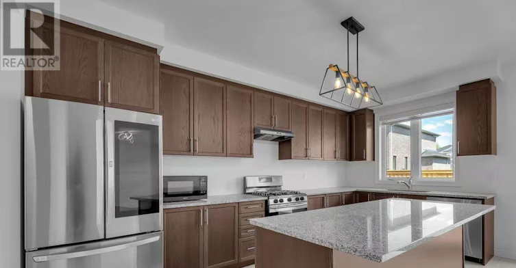 47 Autumn Drive, Wasaga Beach, ON, L9Z 0K7 - 4