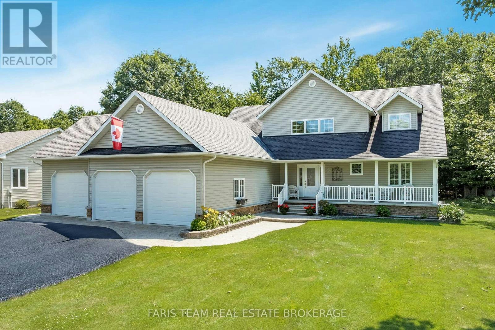 91 Maryjane Road, Tiny, ON, L0L 2T0