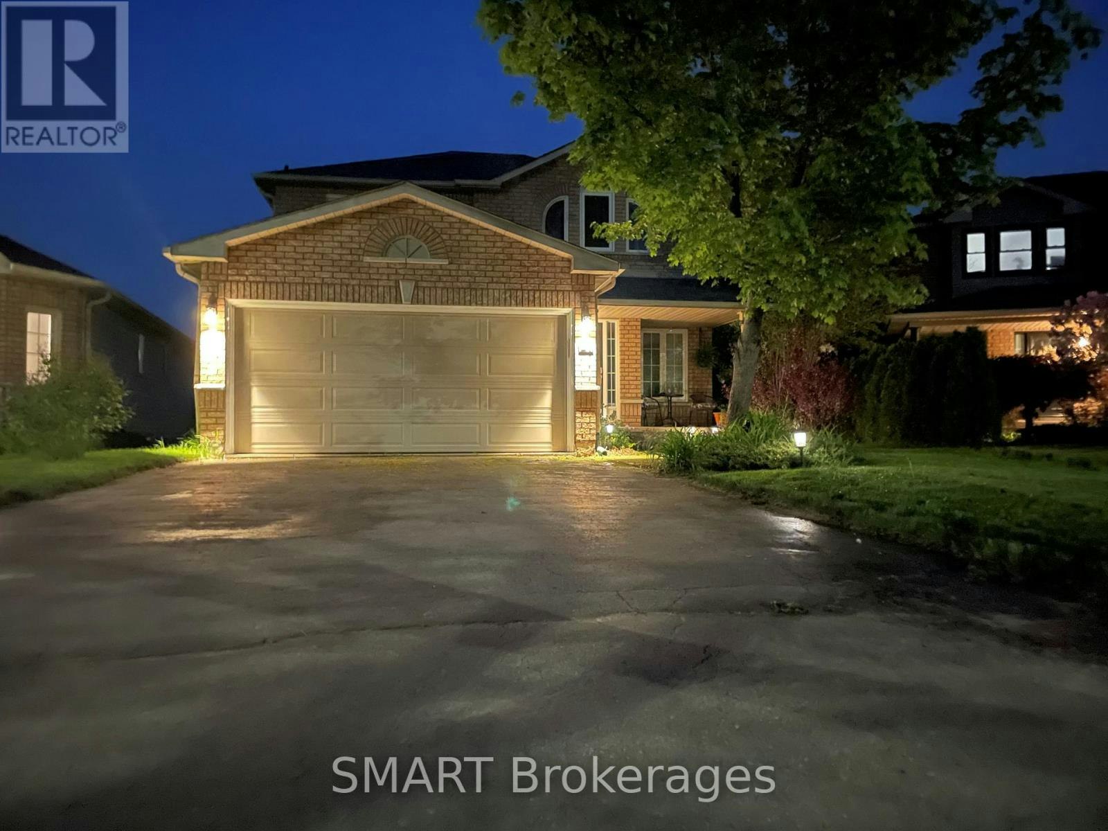 21 Nicholson Drive, Barrie, ON, L4N 8L7