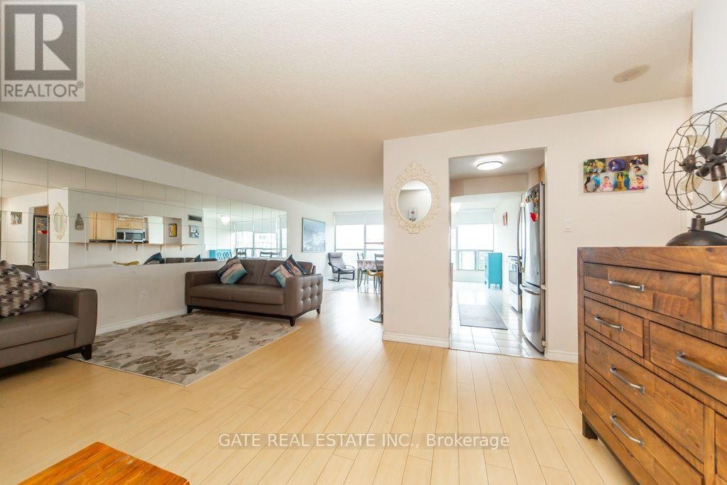 1111-1 Rowntree Road, Toronto, ON, M9V 5G7 - 11