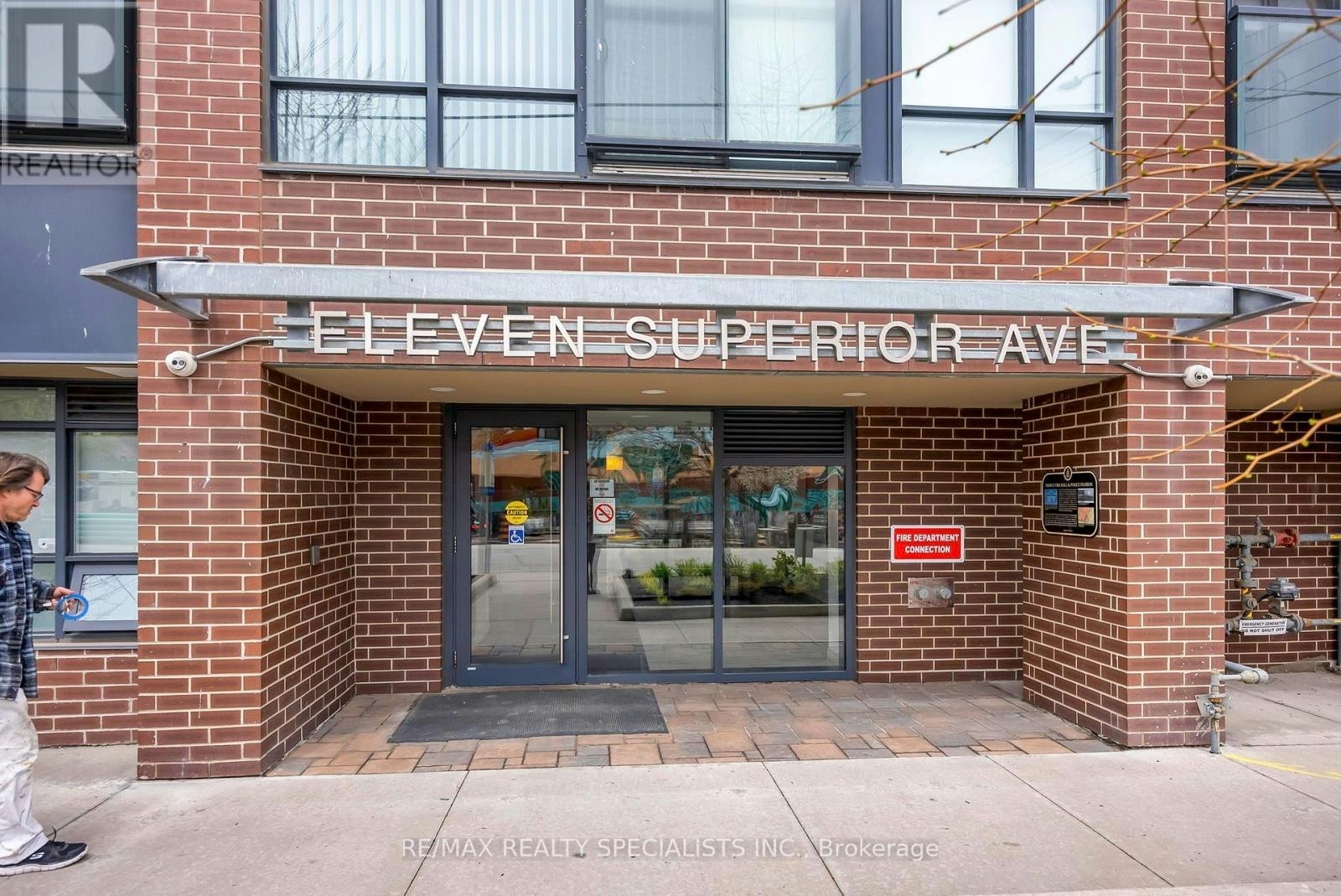 207-11 Superior Avenue, Toronto, ON, M8V 0A7 - 13