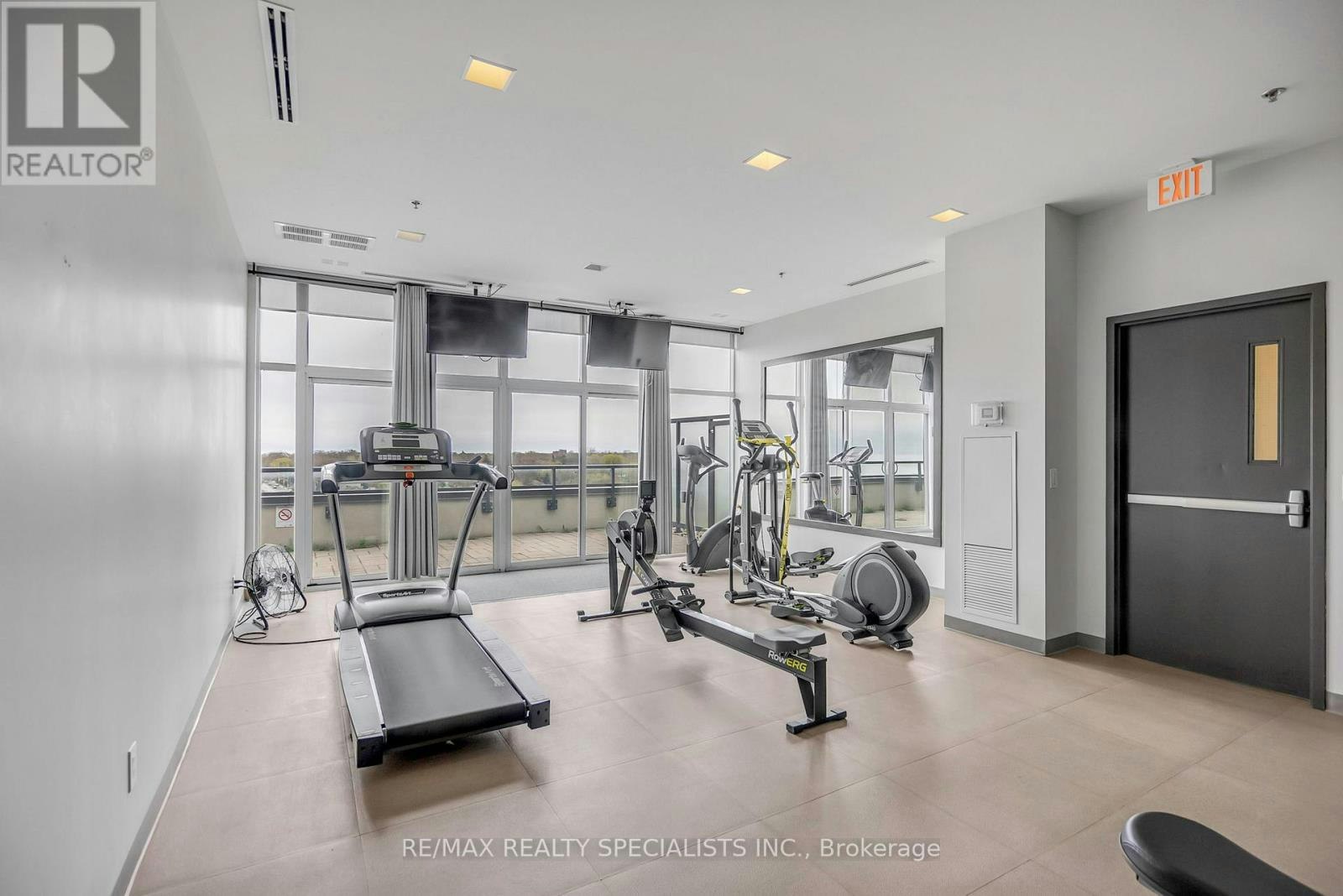 207-11 Superior Avenue, Toronto, ON, M8V 0A7 - 17