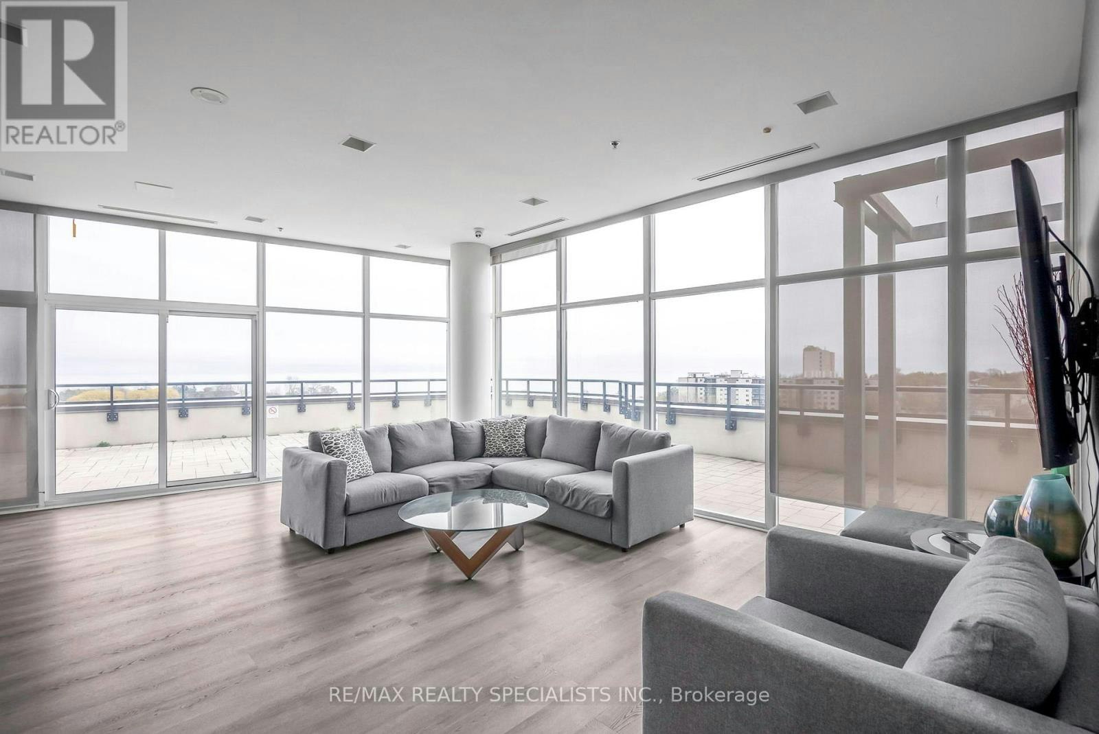 207-11 Superior Avenue, Toronto, ON, M8V 0A7 - 15