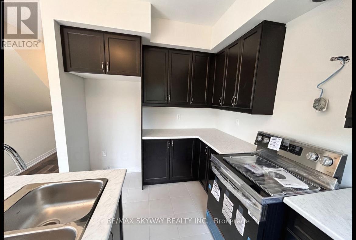 66 Fieldridge Crescent, Brampton, ON, L6R 4G6 - 9
