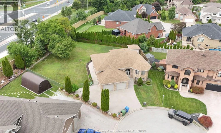 2672 Fleming Court