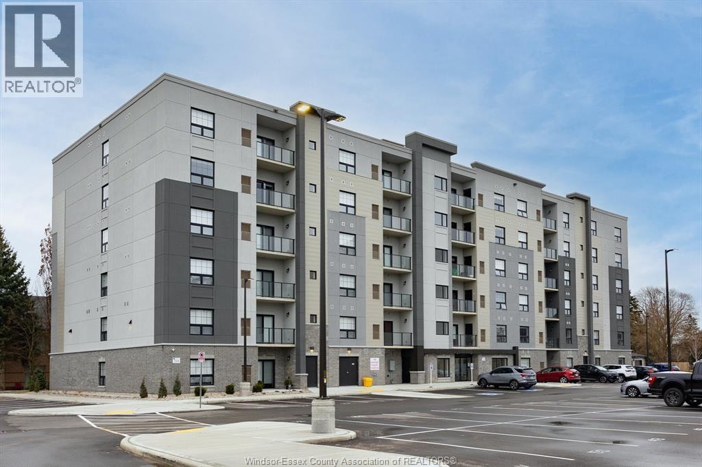 401-190 Main Street East, Kingsville, ON, N8Y 1A6 - 2
