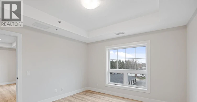 401-190 Main Street East, Kingsville, ON, N8Y 1A6 - 3