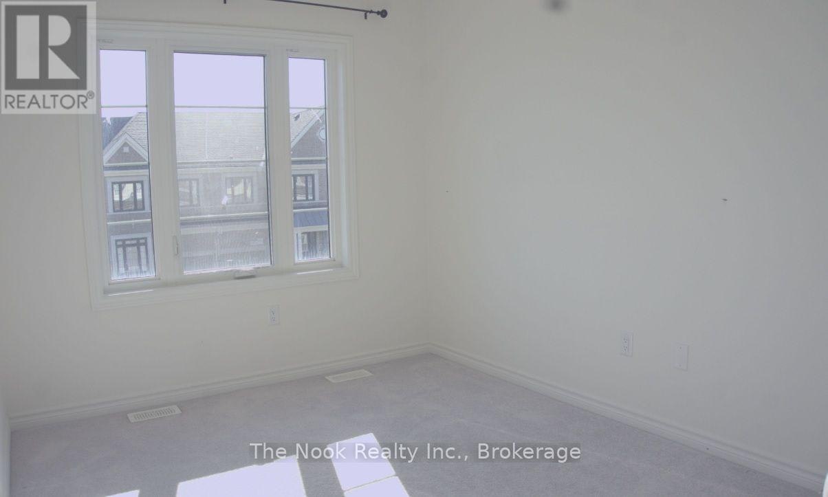26 Louise Crescent, Whitby, ON, L1P 0J9 - 10