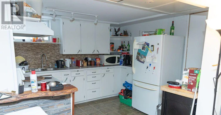 83 Emery Street W, London, ON, N6J 1R9 - 18