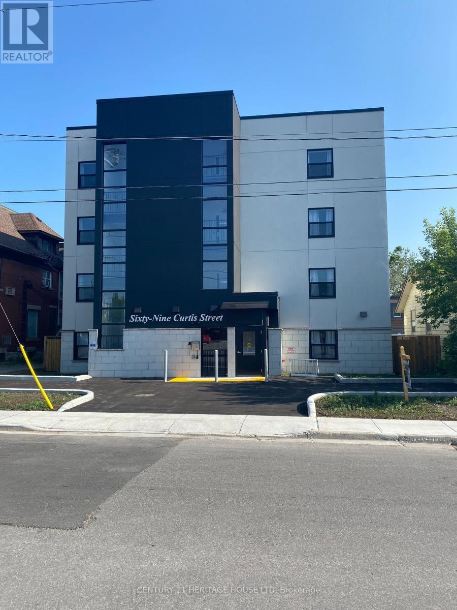 404-69 Curtis Street, St. Thomas, ON, N5P 1H9