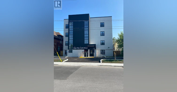 404-69 Curtis Street, St. Thomas, ON, N5P 1H9