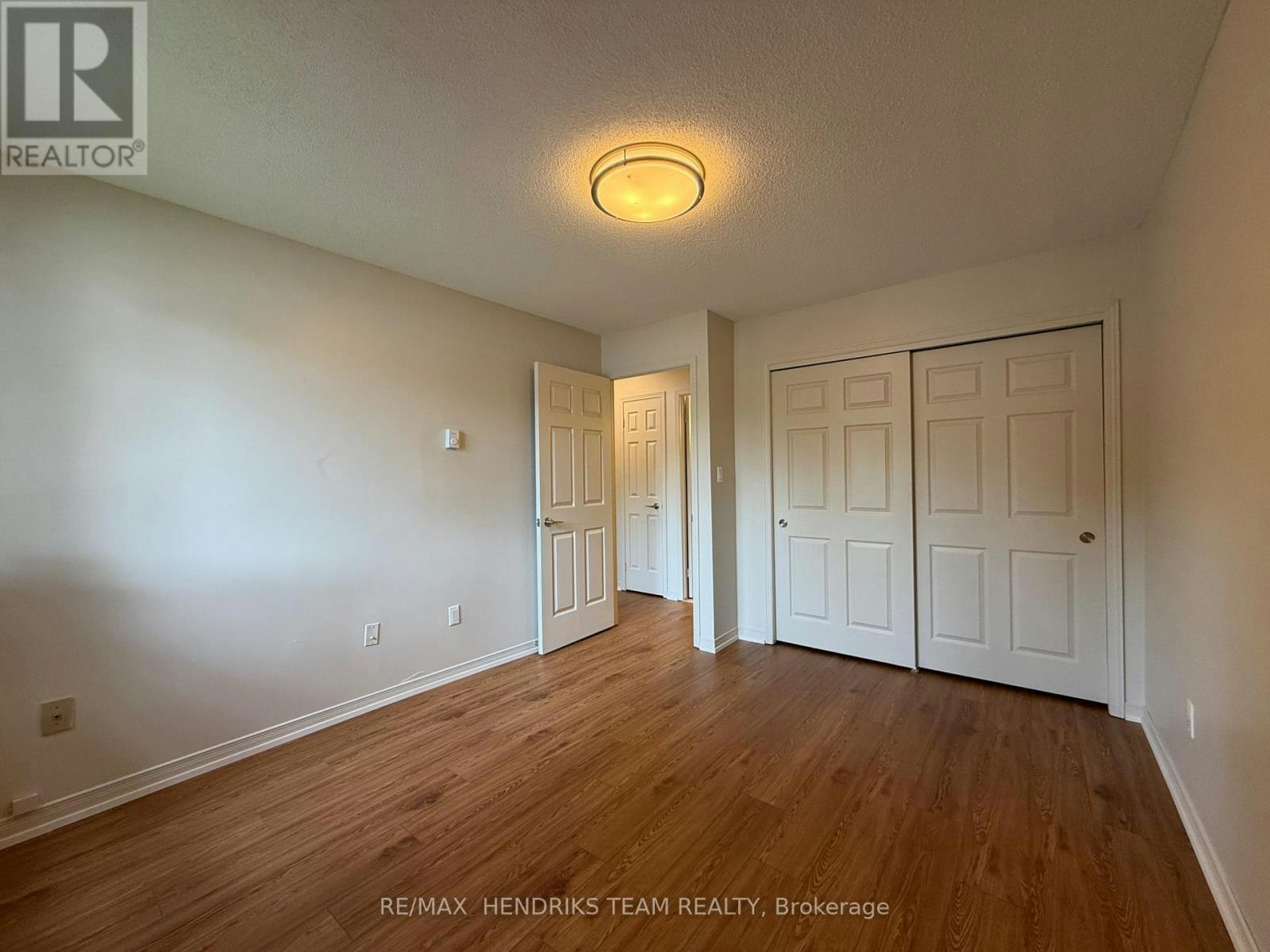118-128 St Augustine Drive, St. Catharines, ON, L2P 3X6 - 10