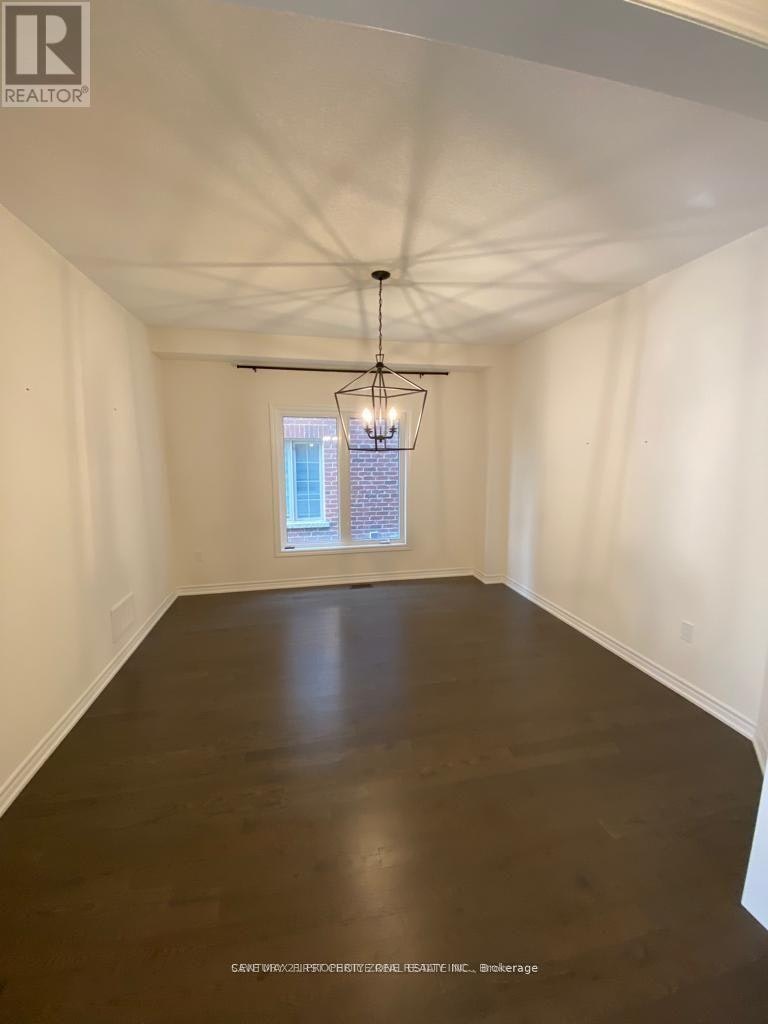 1998 Grandview Street N, Oshawa, ON, L1H 8L7 - 6