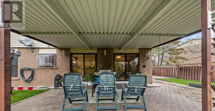 UPPER-754 Eyer Drive, Pickering, ON, L1W 3C2 - 6