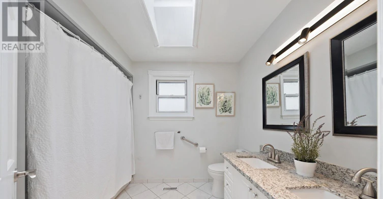 UPPER-754 Eyer Drive, Pickering, ON, L1W 3C2 - 29