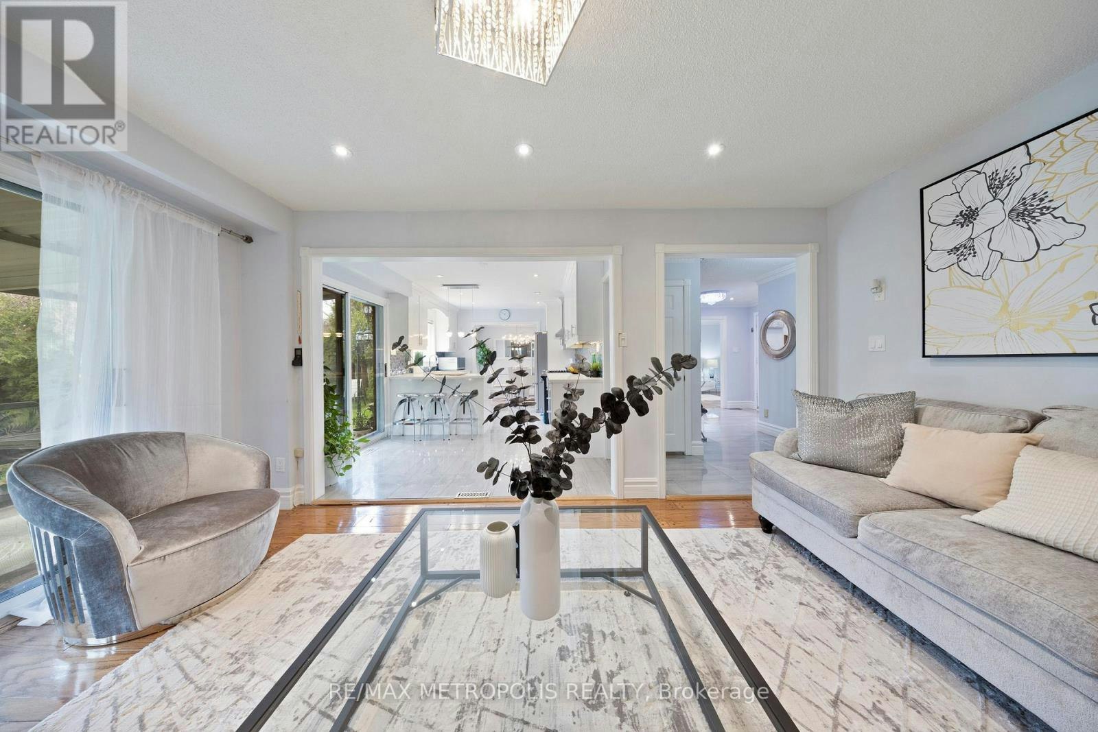 UPPER-754 Eyer Drive, Pickering, ON, L1W 3C2 - 21