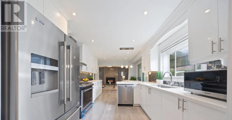 UPPER-754 Eyer Drive, Pickering, ON, L1W 3C2 - 17