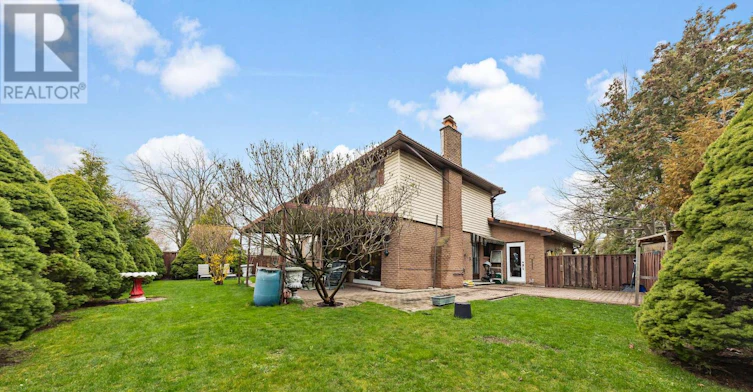 UPPER-754 Eyer Drive, Pickering, ON, L1W 3C2 - 5