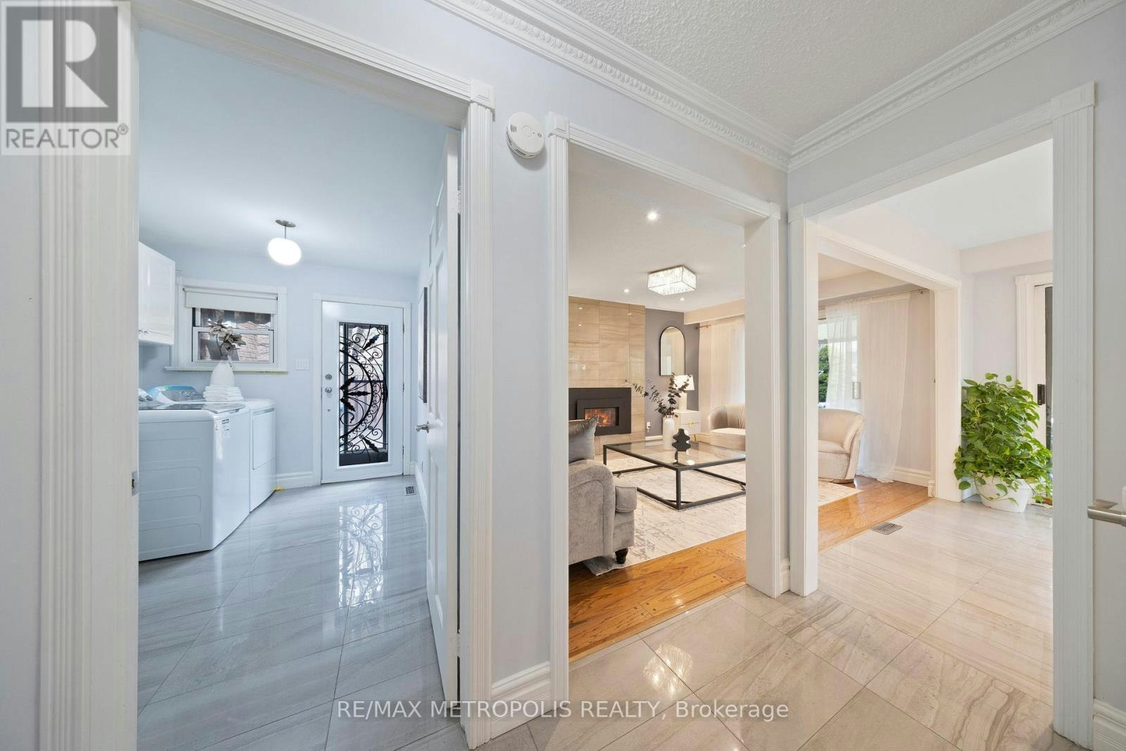 UPPER-754 Eyer Drive, Pickering, ON, L1W 3C2 - 13