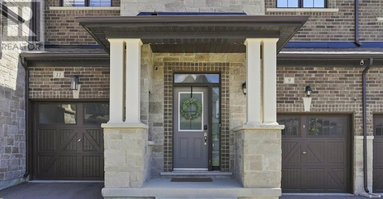 9 Viola Street, East Gwillimbury, ON, L9N 0T6 - 4
