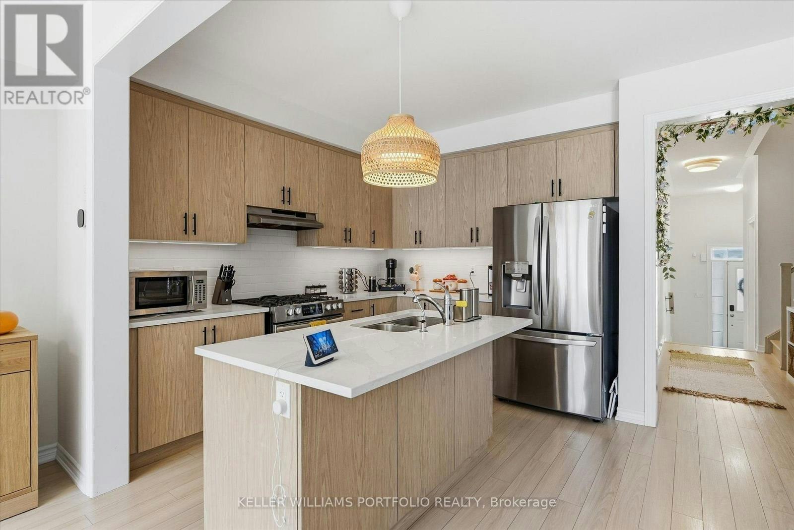 9 Viola Street, East Gwillimbury, ON, L9N 0T6 - 15