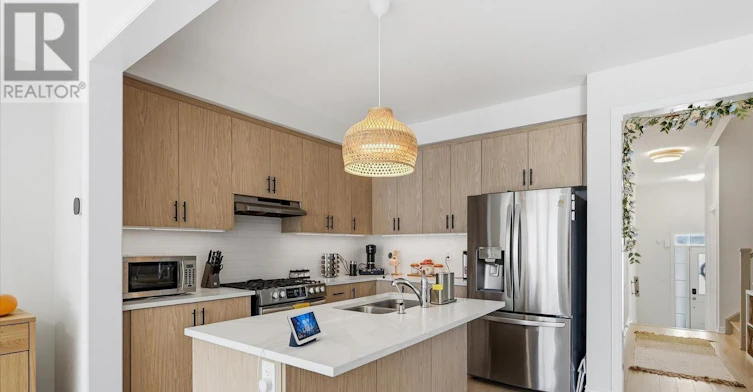 9 Viola Street, East Gwillimbury, ON, L9N 0T6 - 15