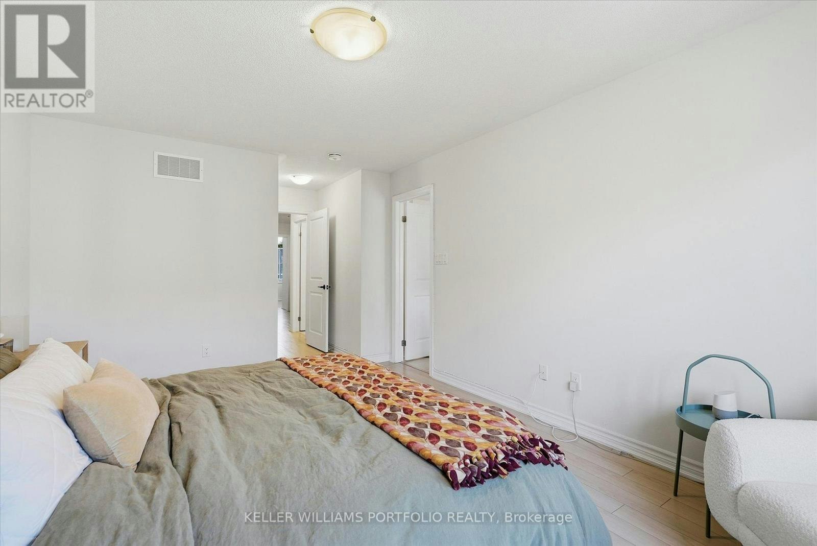 9 Viola Street, East Gwillimbury, ON, L9N 0T6 - 26