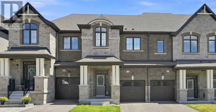 9 Viola Street, East Gwillimbury, ON, L9N 0T6 - 2