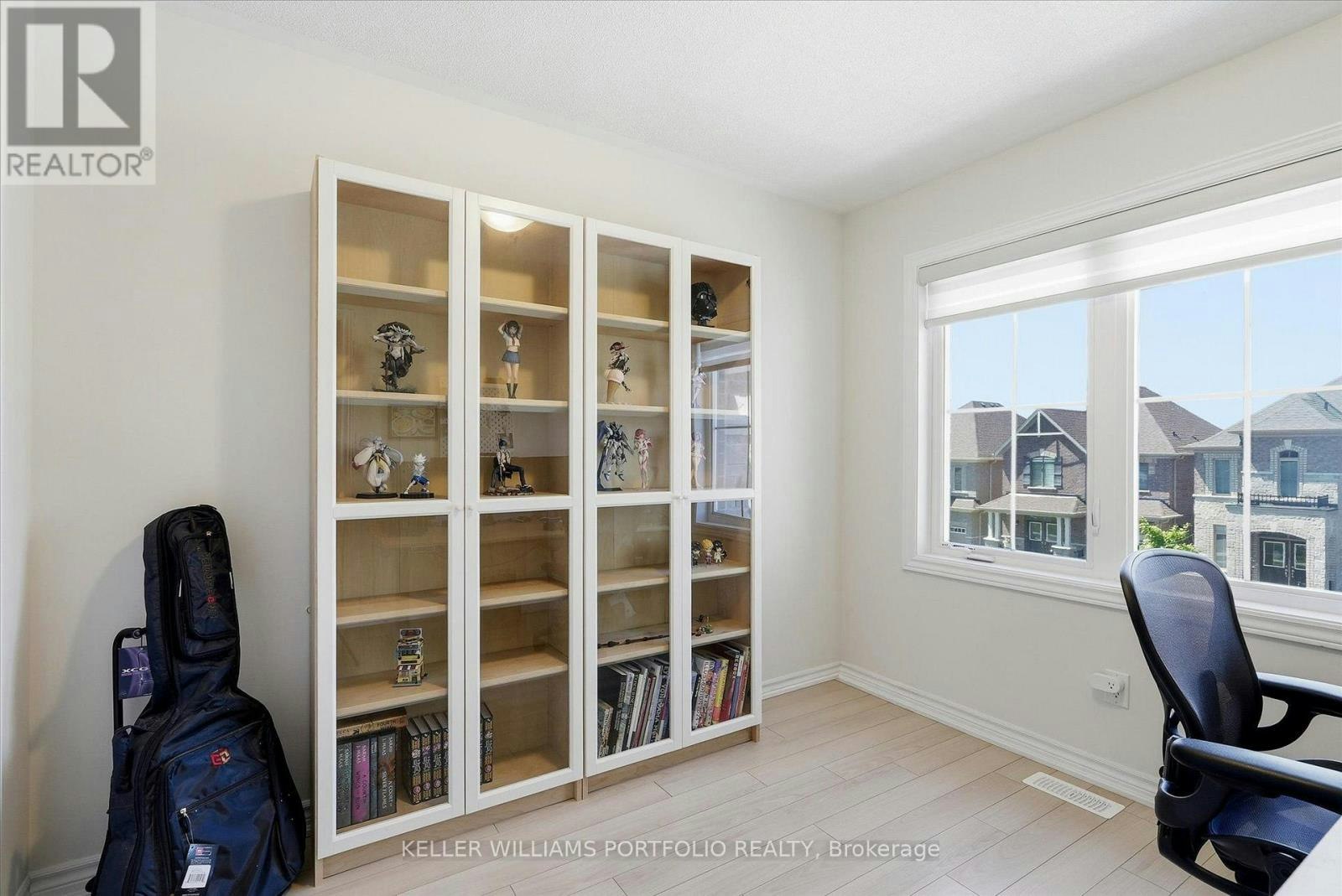 9 Viola Street, East Gwillimbury, ON, L9N 0T6 - 33