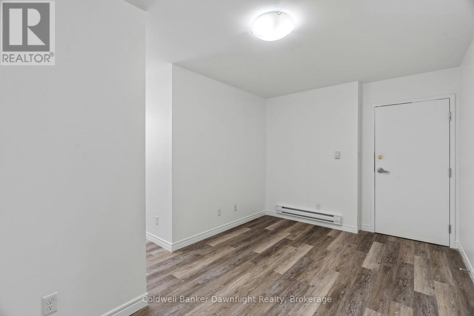 203-441 Main Street, Exeter, ON, N0M 1S2 - 6