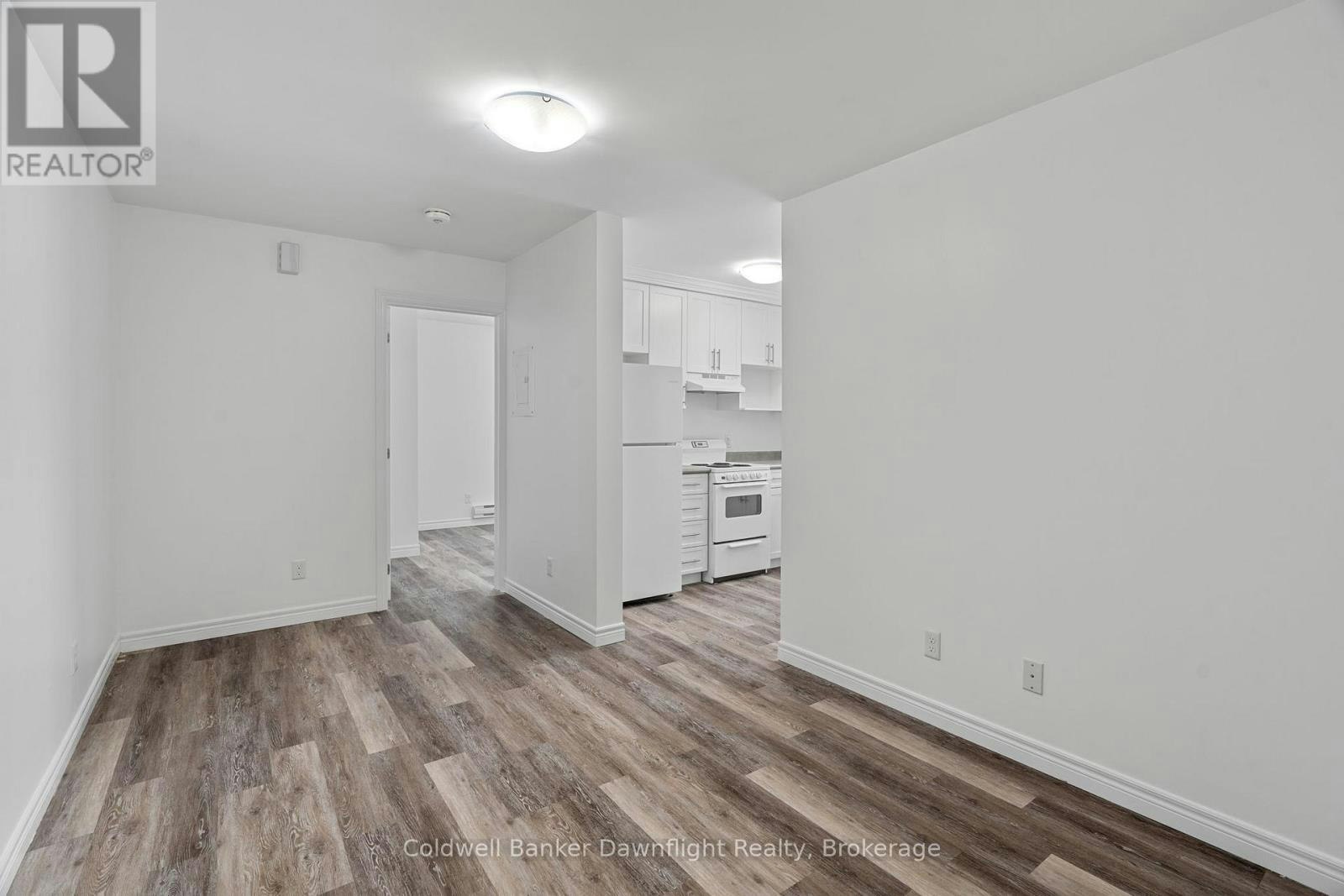 203-441 Main Street, Exeter, ON, N0M 1S2 - 4