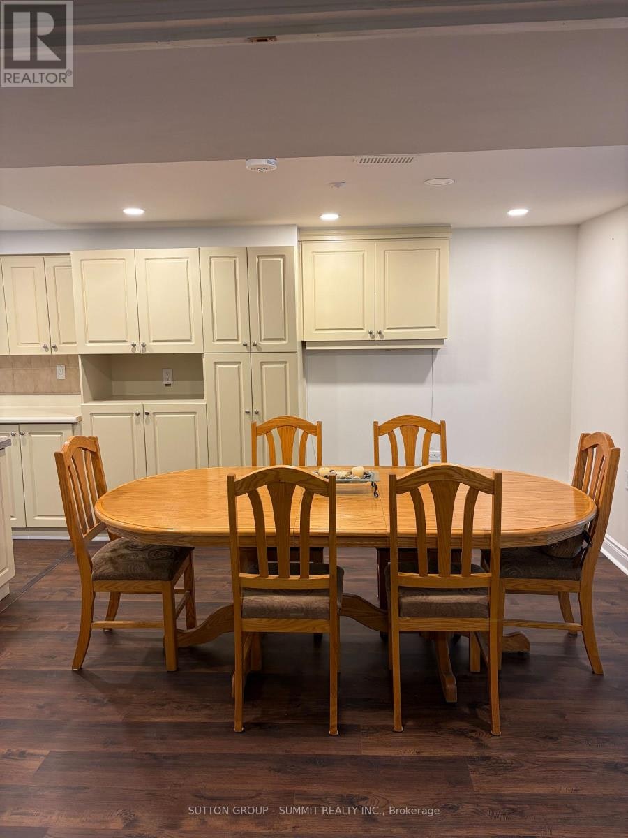 ONLY-LOWER 3227 Level Trisha Downs, Mississauga, ON, L5A 2A6 - 7