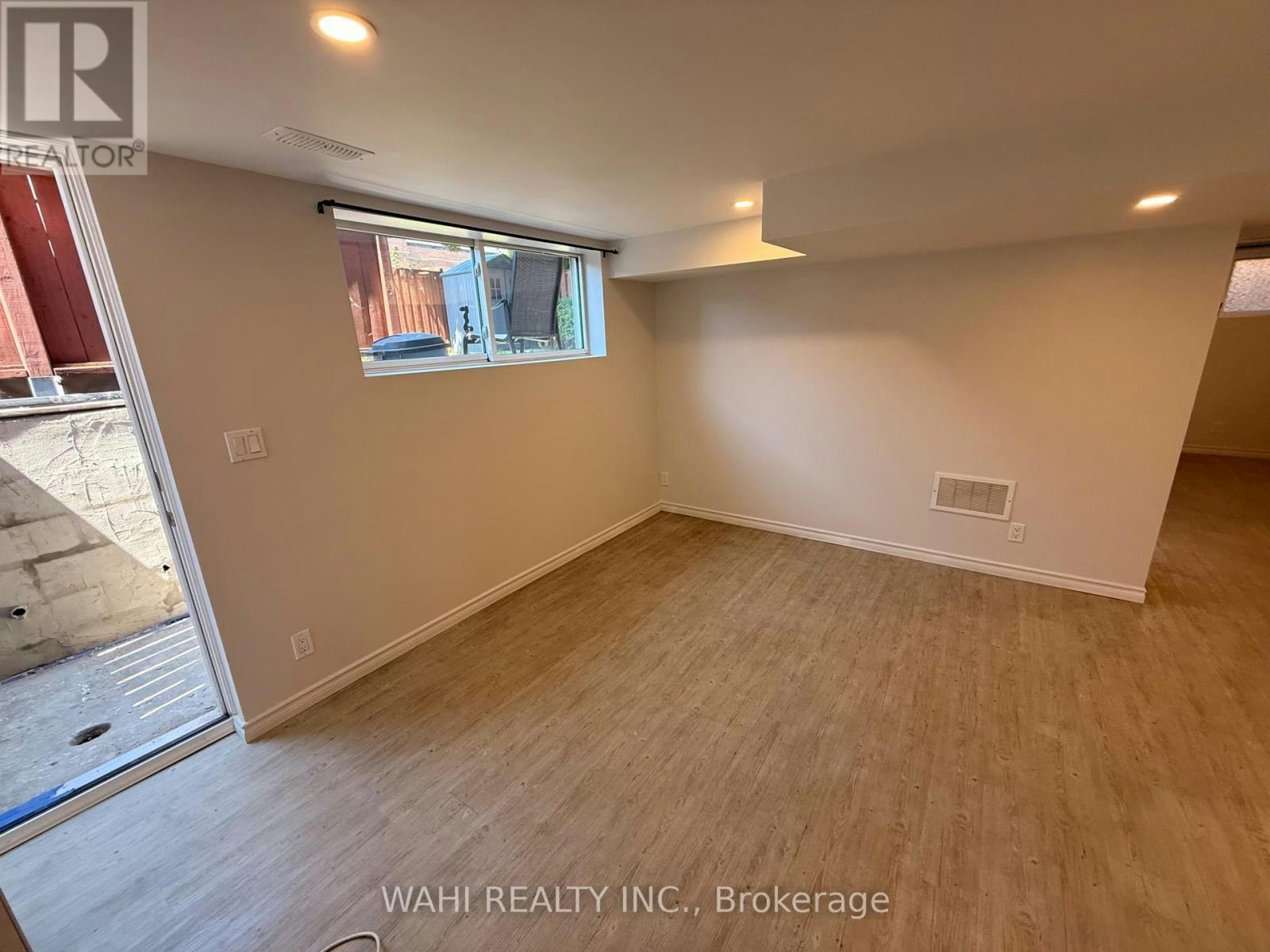 2 - BASEMENT-255 Carson Drive, Hamilton, ON, L8T 2X8 - 12