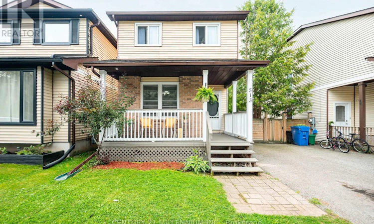 513 Pineview Gardens