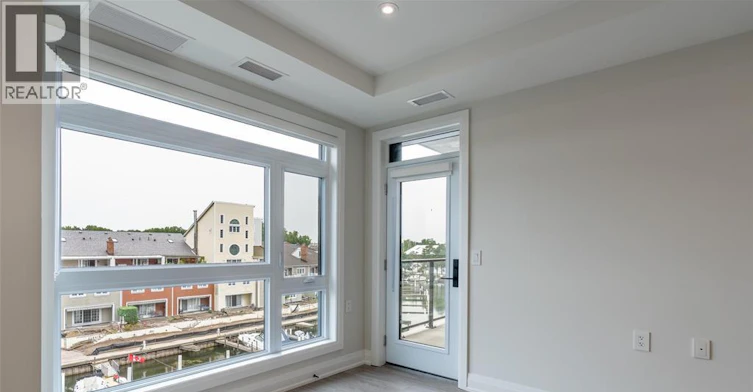 409-1540 Venetian Boulevard, Point Edward, ON, N7T 0A4 - 3