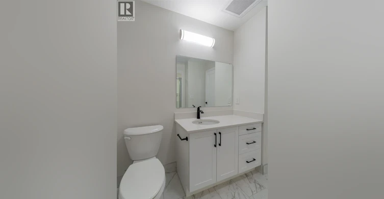407-1540 Venetian Boulevard, Point Edward, ON, N7T 0A4 - 12