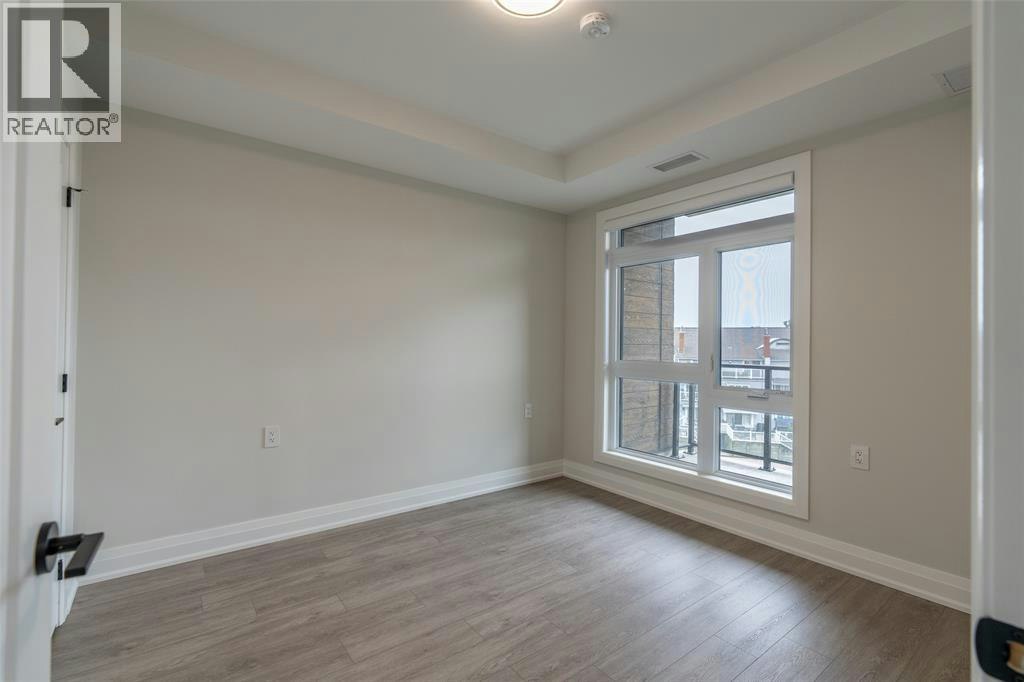 407-1540 Venetian Boulevard, Point Edward, ON, N7T 0A4 - 10
