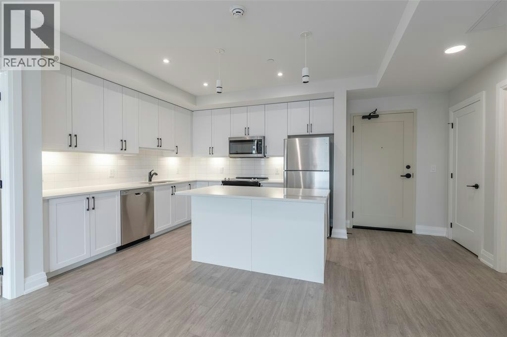 407-1540 Venetian Boulevard, Point Edward, ON, N7T 0A4 - 5