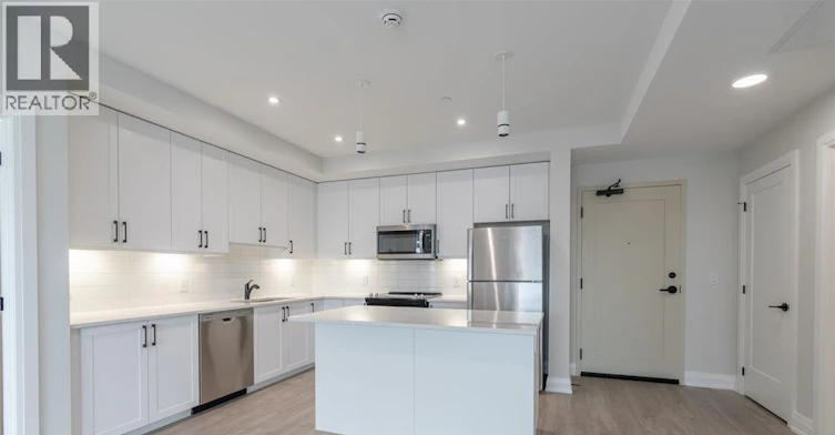 407-1540 Venetian Boulevard, Point Edward, ON, N7T 0A4 - 5
