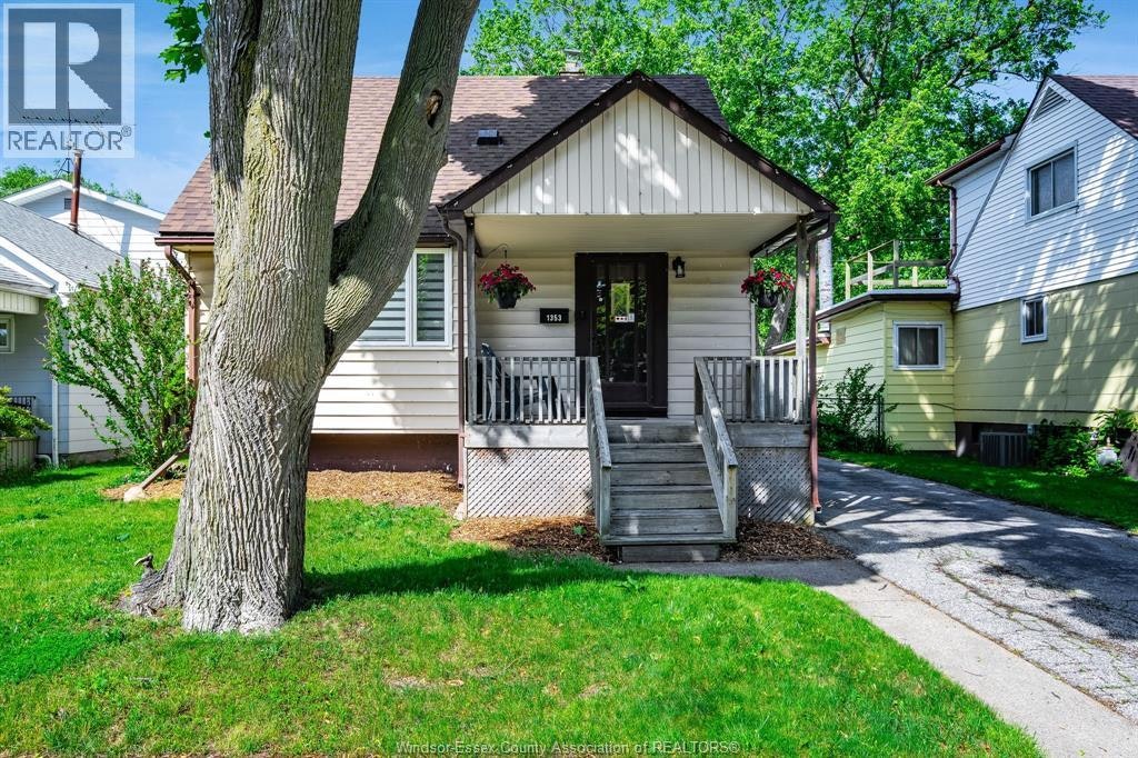 1353 George Avenue, Windsor, ON, N8Y 2X8