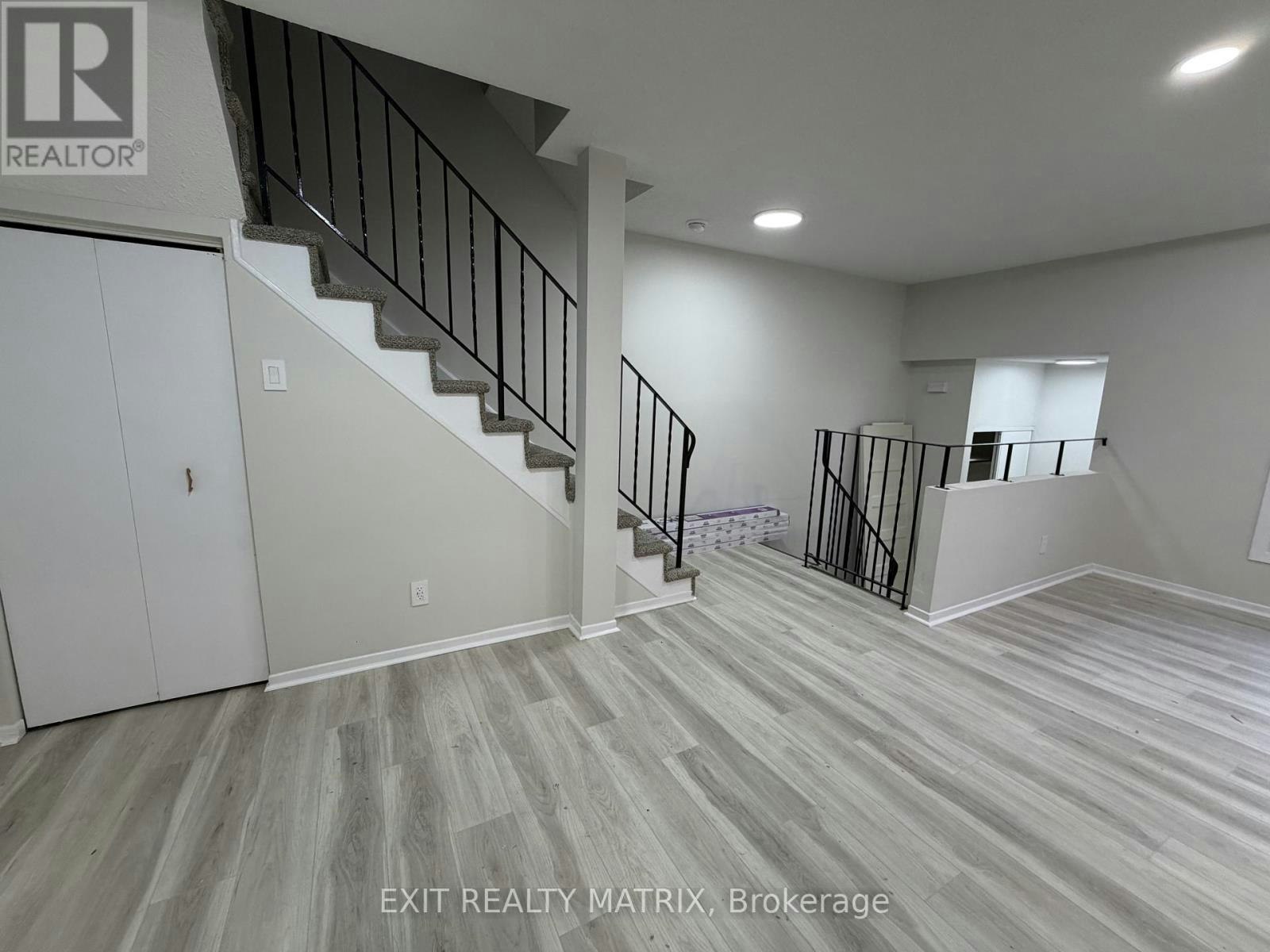 50-2610 Draper Avenue, Ottawa, ON, K2H 8X8 - 6