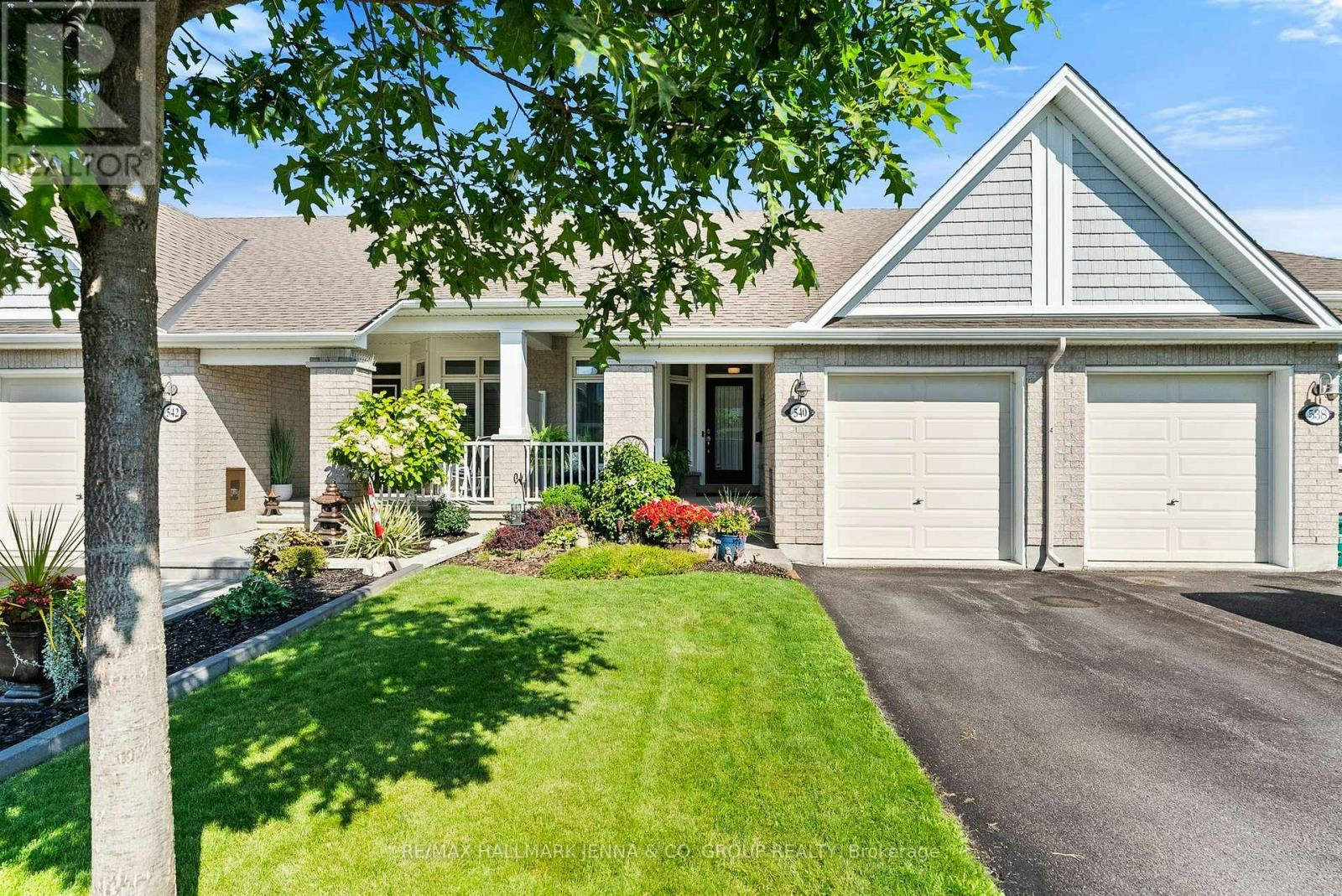 540 Silverbell Crescent, Ottawa, ON, K1T 0P1